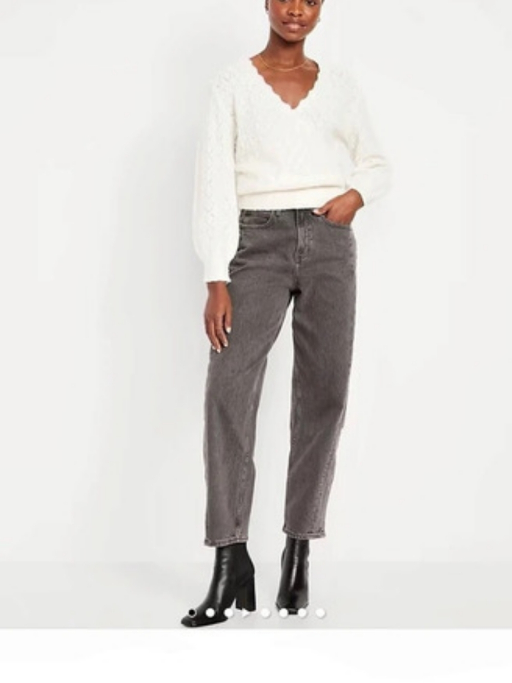 Old Navy High-Waisted Baggy Barrel Ankle Jeans Gray